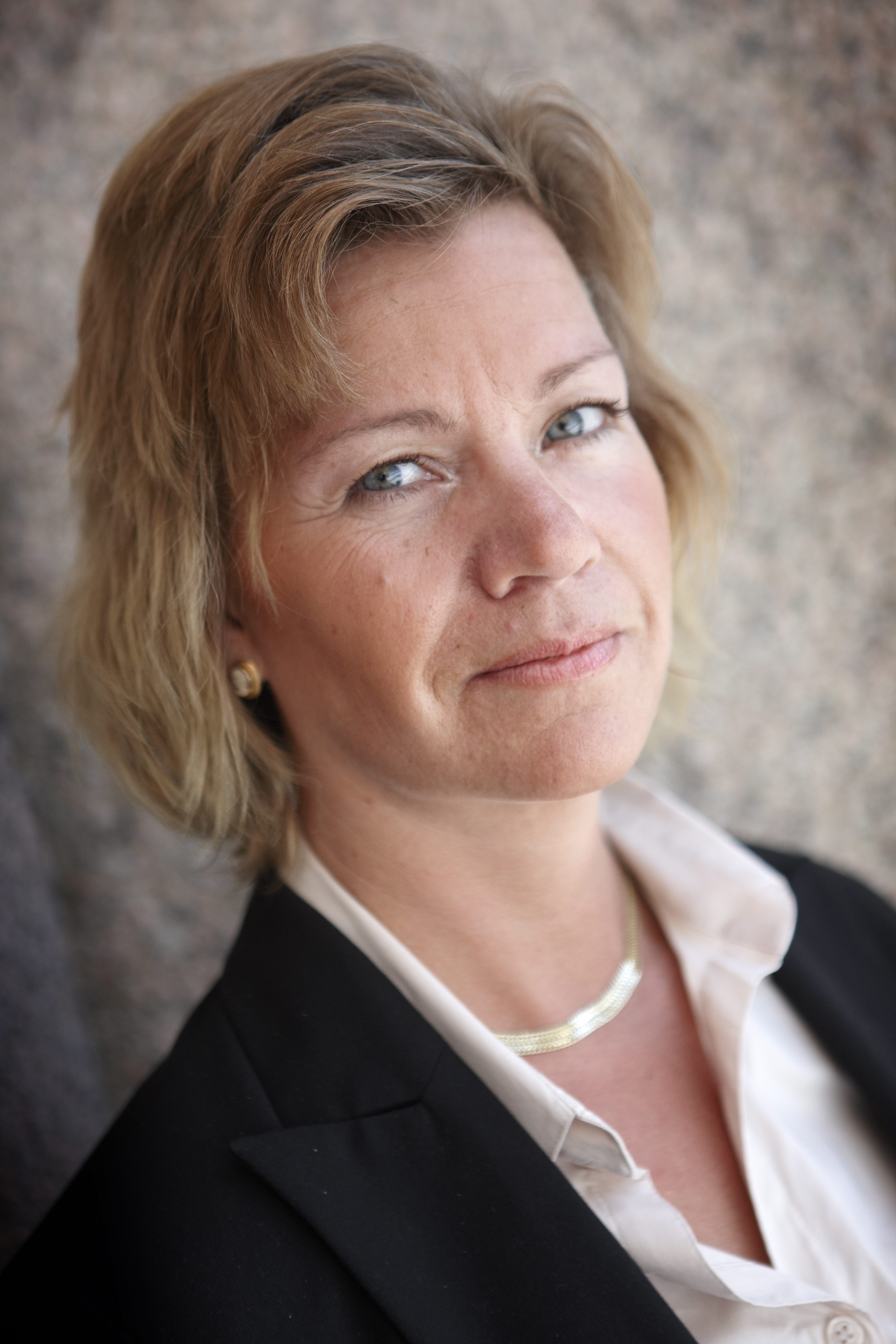 Margareta Sandstedt (sd): Sverige bör stödja Rysslands politik mot sina grannländer."