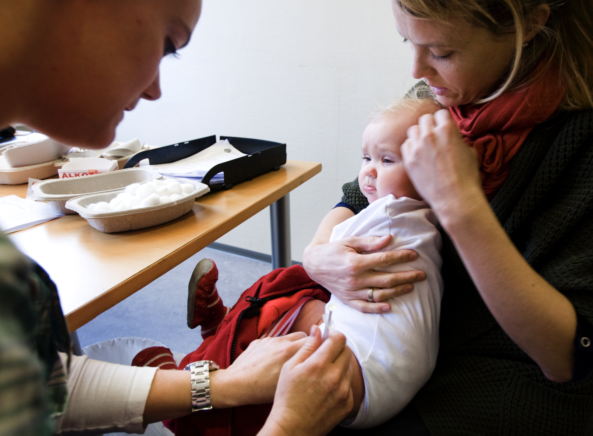 Barn som vaccineras. Barn som vaccineras.