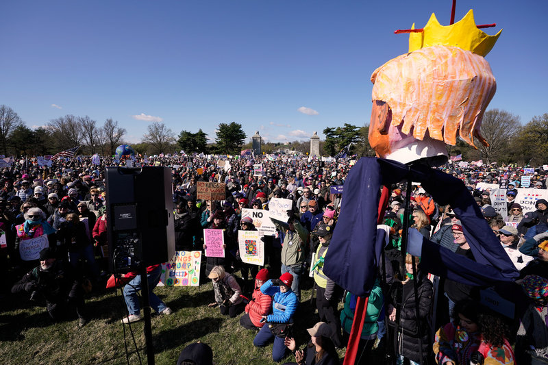 Tusentals personer på plats vid lördagens demonstration i Washington.
