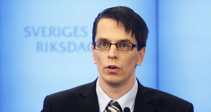 Jonas Åkerlund, Sverigedemokraterna, Riksdagen, Johnny Skalin, Arvode