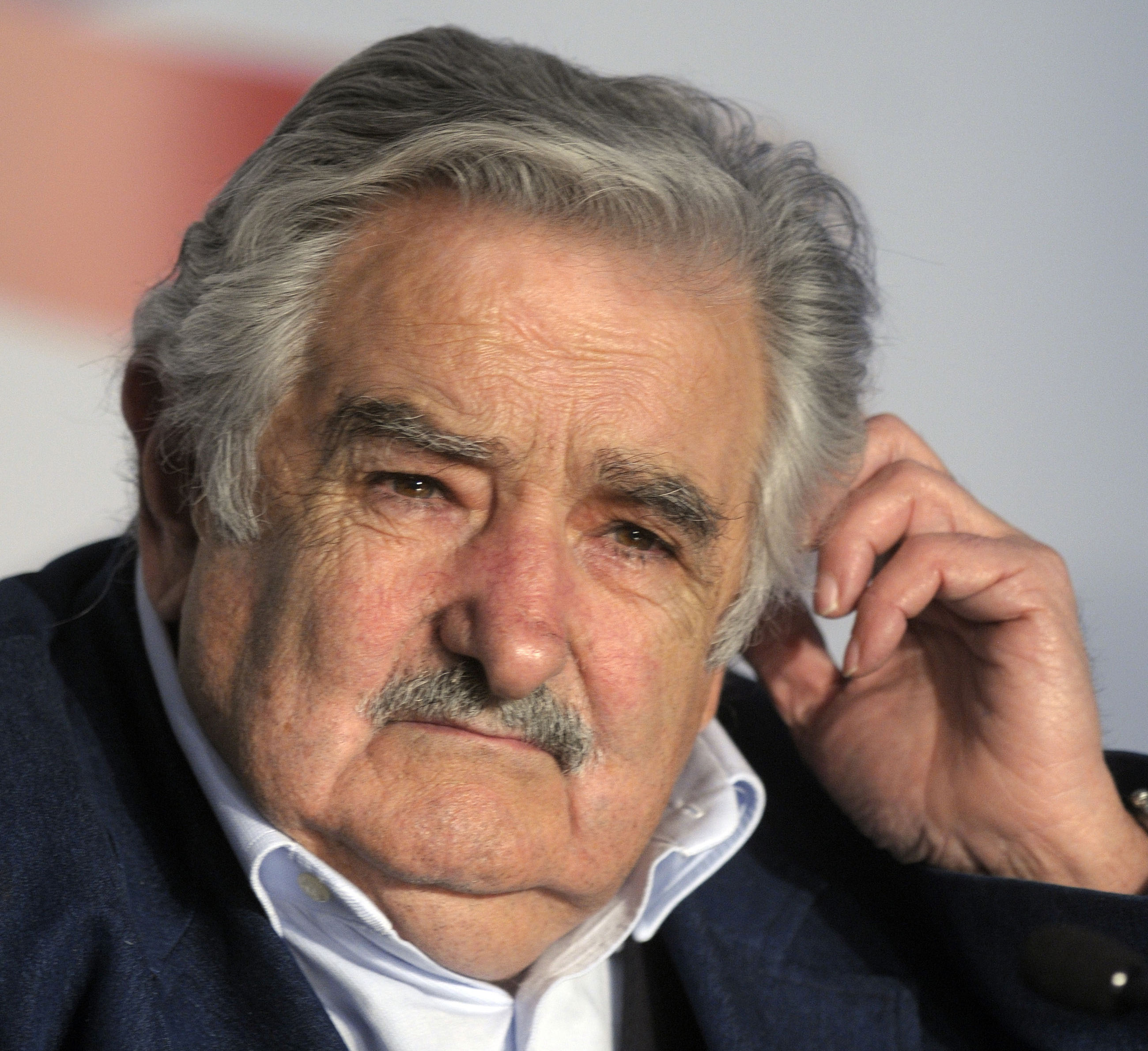 Uruguays president Jose Mujica vill nämligen att landets regering ska börja sälja statlig marijuana.