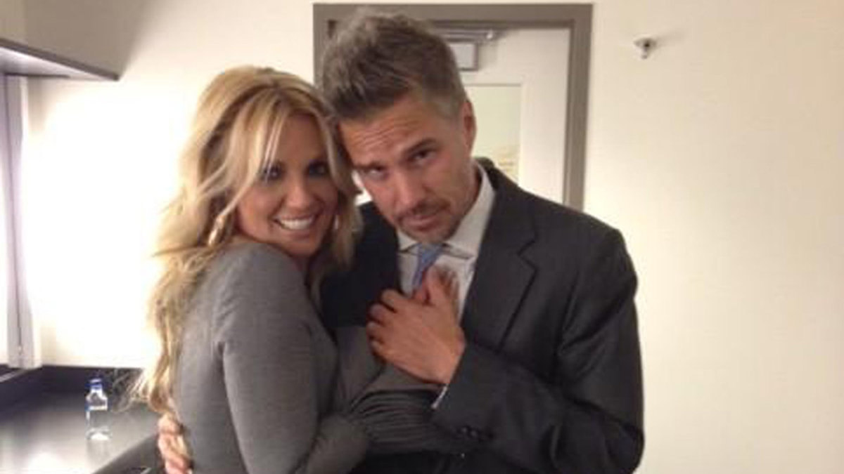 Britney Spears med sin fästman Jason Trawick. 