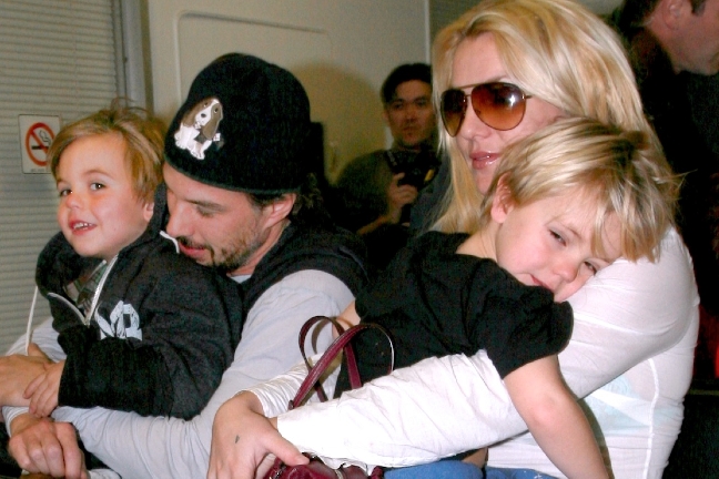 Britney Spears förhållande med Jason Trawick skakas nu av misshandelsrykten. 