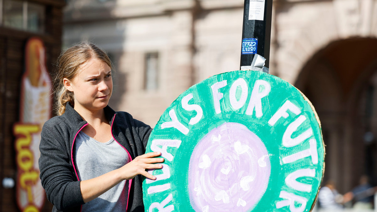 Greta Thunberg i samband med en klimatstrejk på Mynttorget i Stockholm arrangerad av nätverket Fridays for future i september.