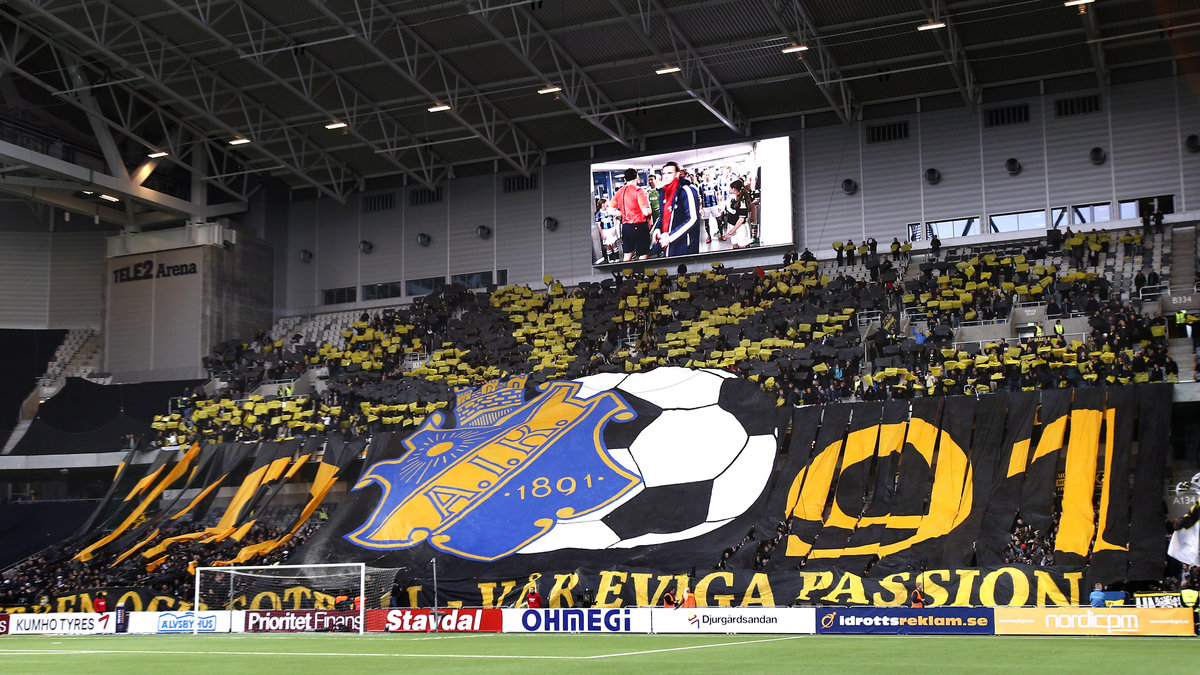 AIK:s tifo i matchen 16 april 2014. 