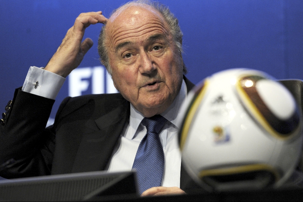 Sepp Blatter har bett om ursäkt för domarmisstagen.