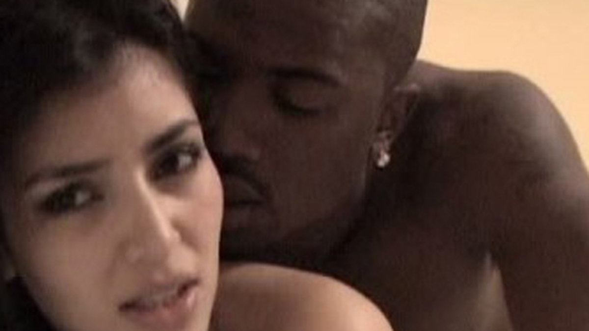 I moralpanikens kölvatten ses fortfarande Kim Kardashians läckta sexfilm som något som gör att hon inte ses som en förebild. 