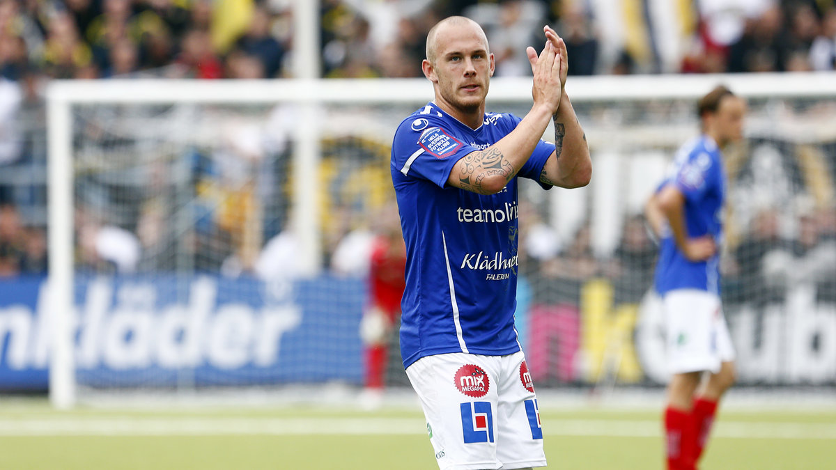 Åtvidabergs ena skyttekung Magnus Eriksson tackar för sig i klubben.