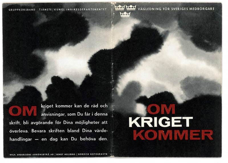 Broschyren från 1961 ser dyster och skrämmande ut och skräcken för en kärnvapenattack är tydlig.