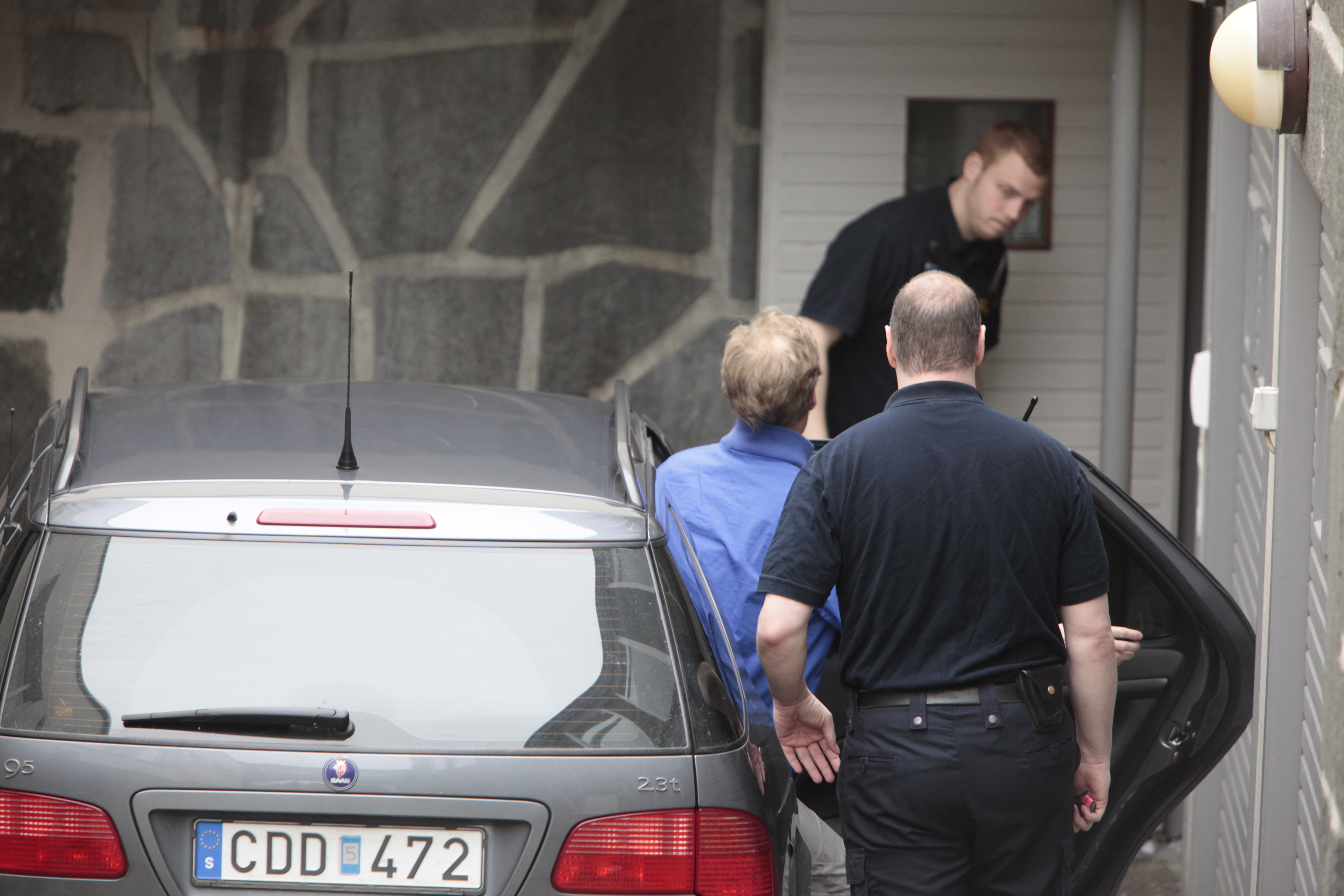 46-åringen på väg in till häktningsförhandlingen vid Lunds tingsrätt.