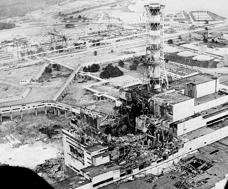 Bild tagen från en helikopter över Tjernobyl bara några dagar efter härdsmältan 1986.