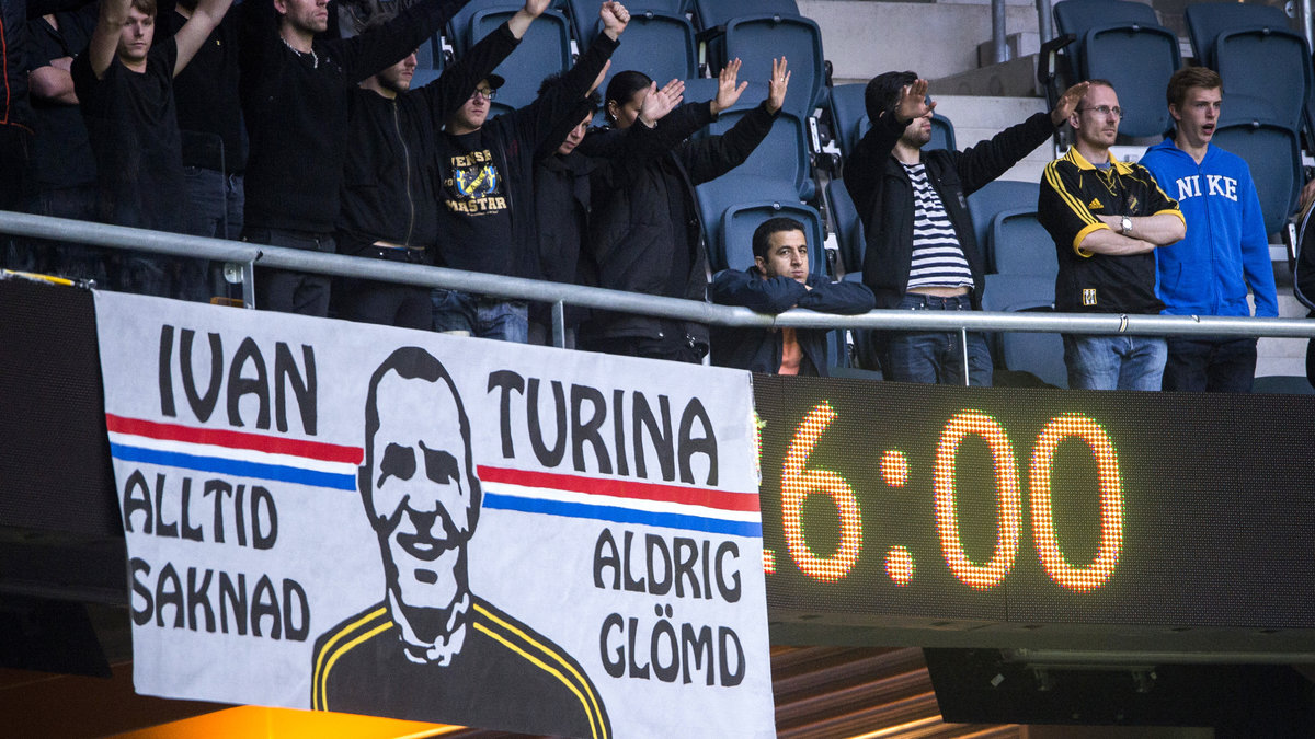 Ivan Turina sörjdes och hyllades när AIK tog emot Göteborg.