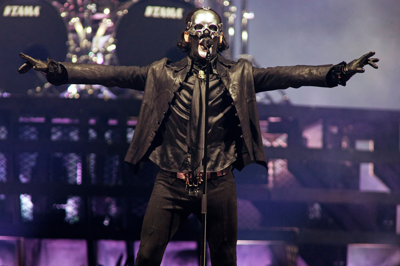 Tobias Forge som sitt alterego Papa V Perpetua. Nu läggs Ghost på is.