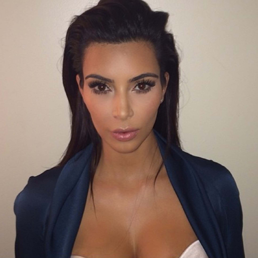 Riktiga Kim Kardashian. Riktiga Kim Kardashian.