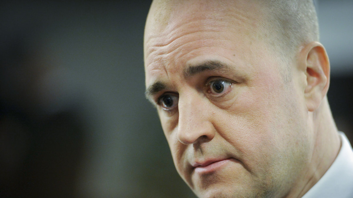 Reinfeldt har ett jobbigt opinionsläge.