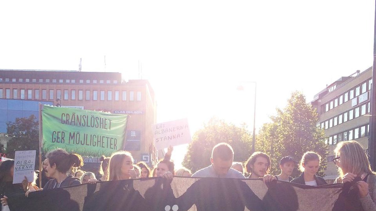Under en manifestation som asylkommitén i Gävle anordnat.