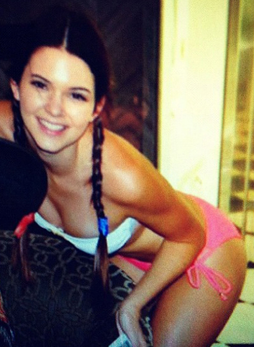 Kendall Jenner föddes i Los Angeles. Kendall Jenner föddes i Los Angeles.