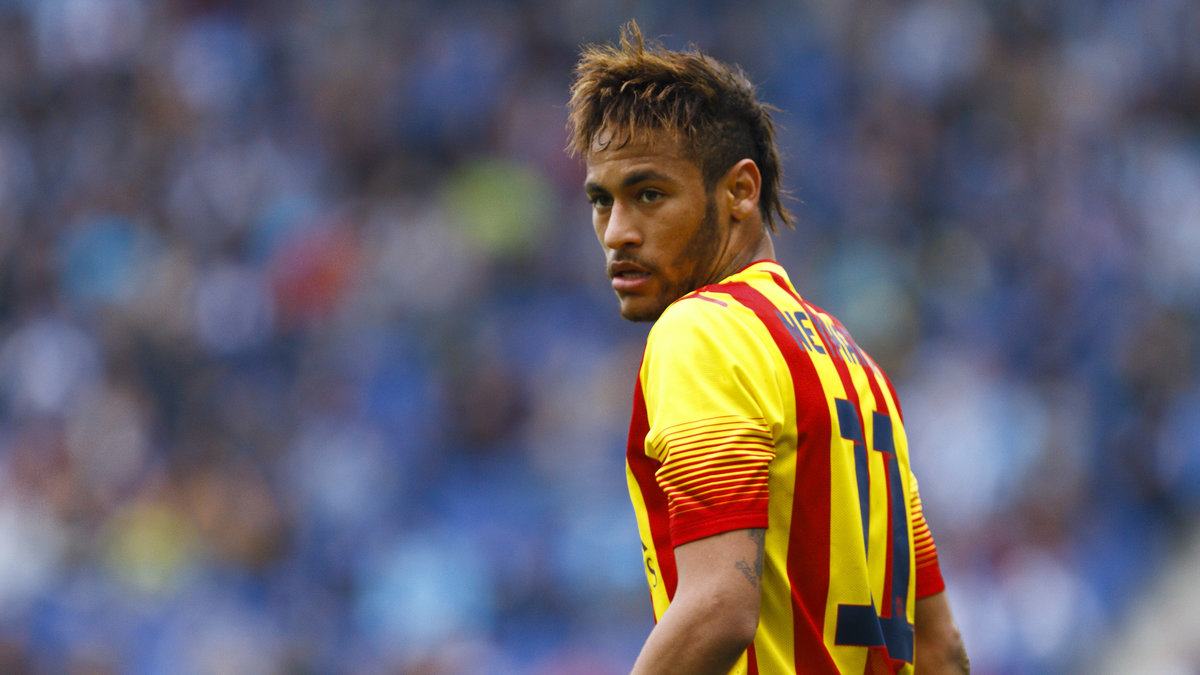 Även sommarens värvning av Neymar har väckt en del frågetecken.