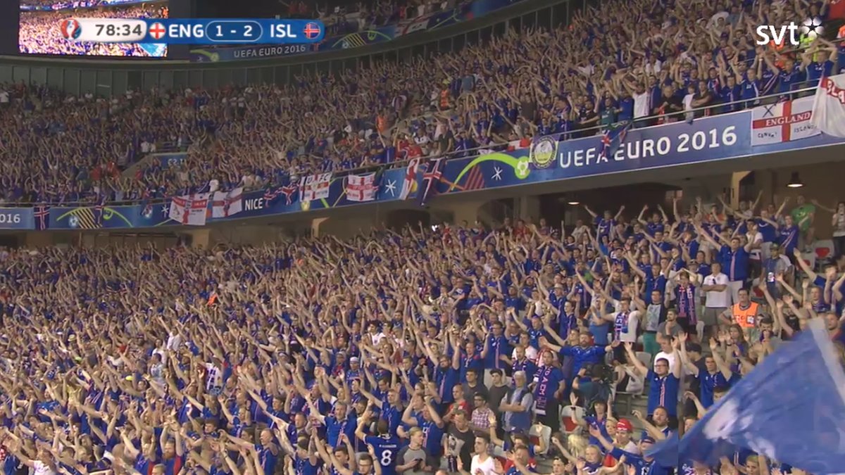 Wow – vilken stämning på de isländska fansen!