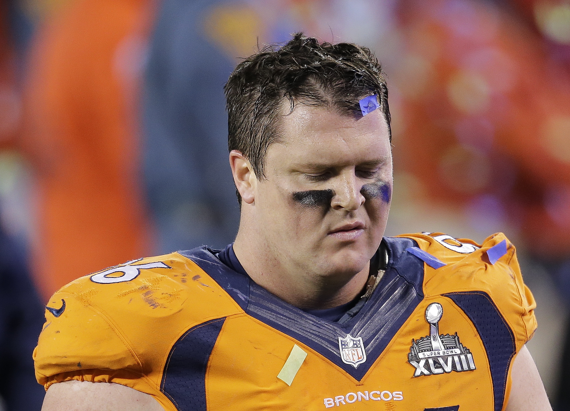 Denver Broncos Mitch Unrein efter förlusten. Denver Broncos Mitch Unrein efter förlusten.