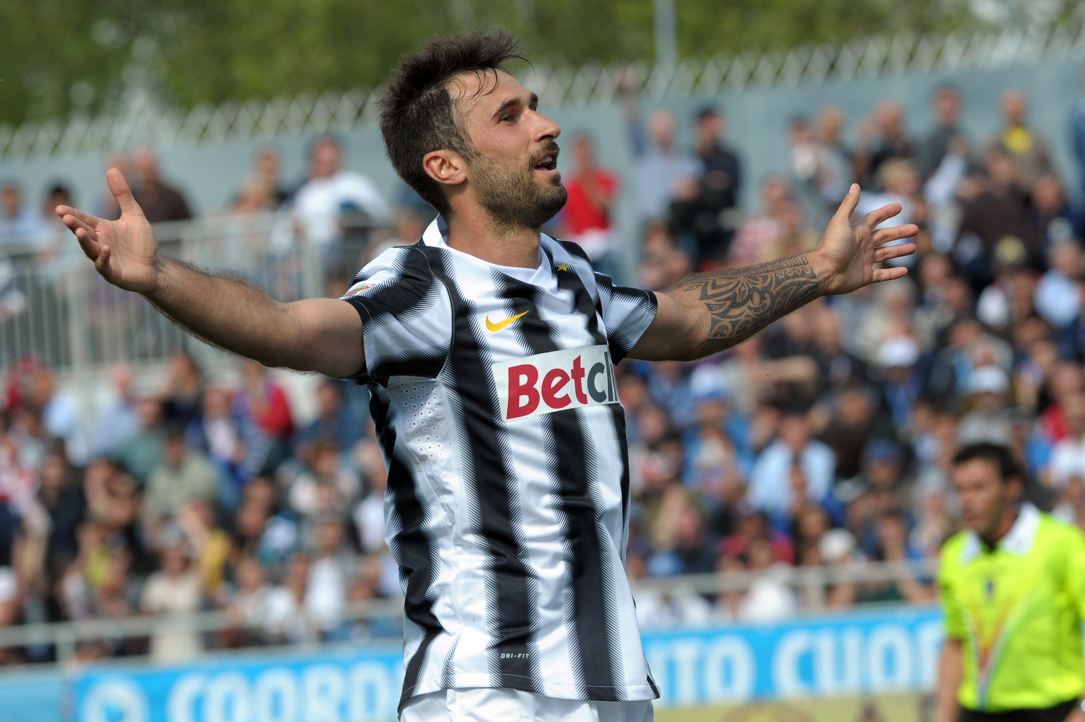 Juventus möter Cagliari på bortaplan. 20:45 på Canal Plus Sport 1. Juventus möter Cagliari på bortaplan. 20:45 på Canal Plus Sport 1.
