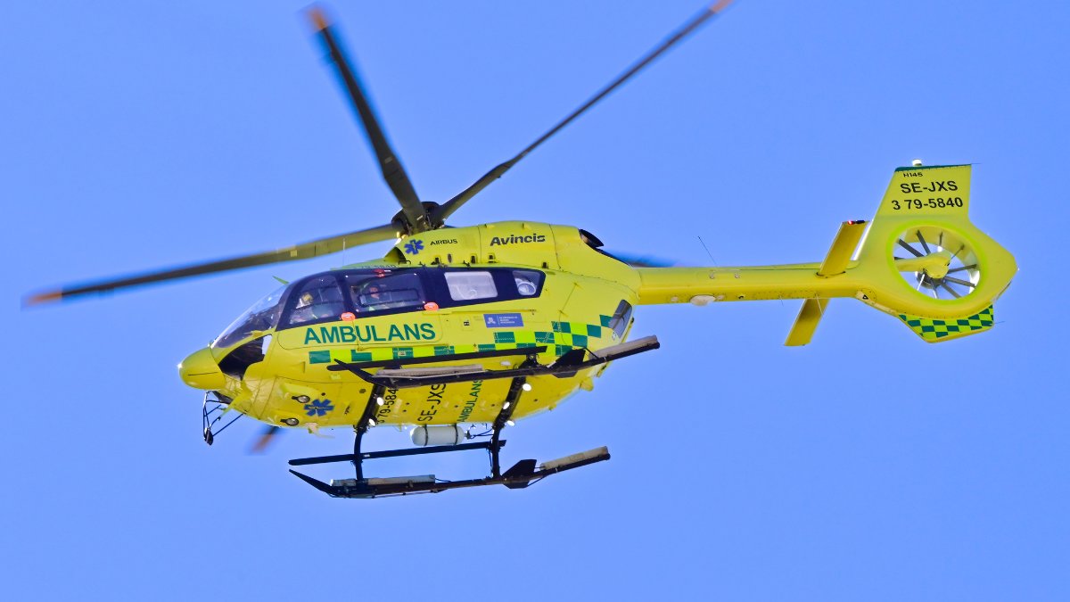 Man skottskadad – förd till sjukhus med helikopter