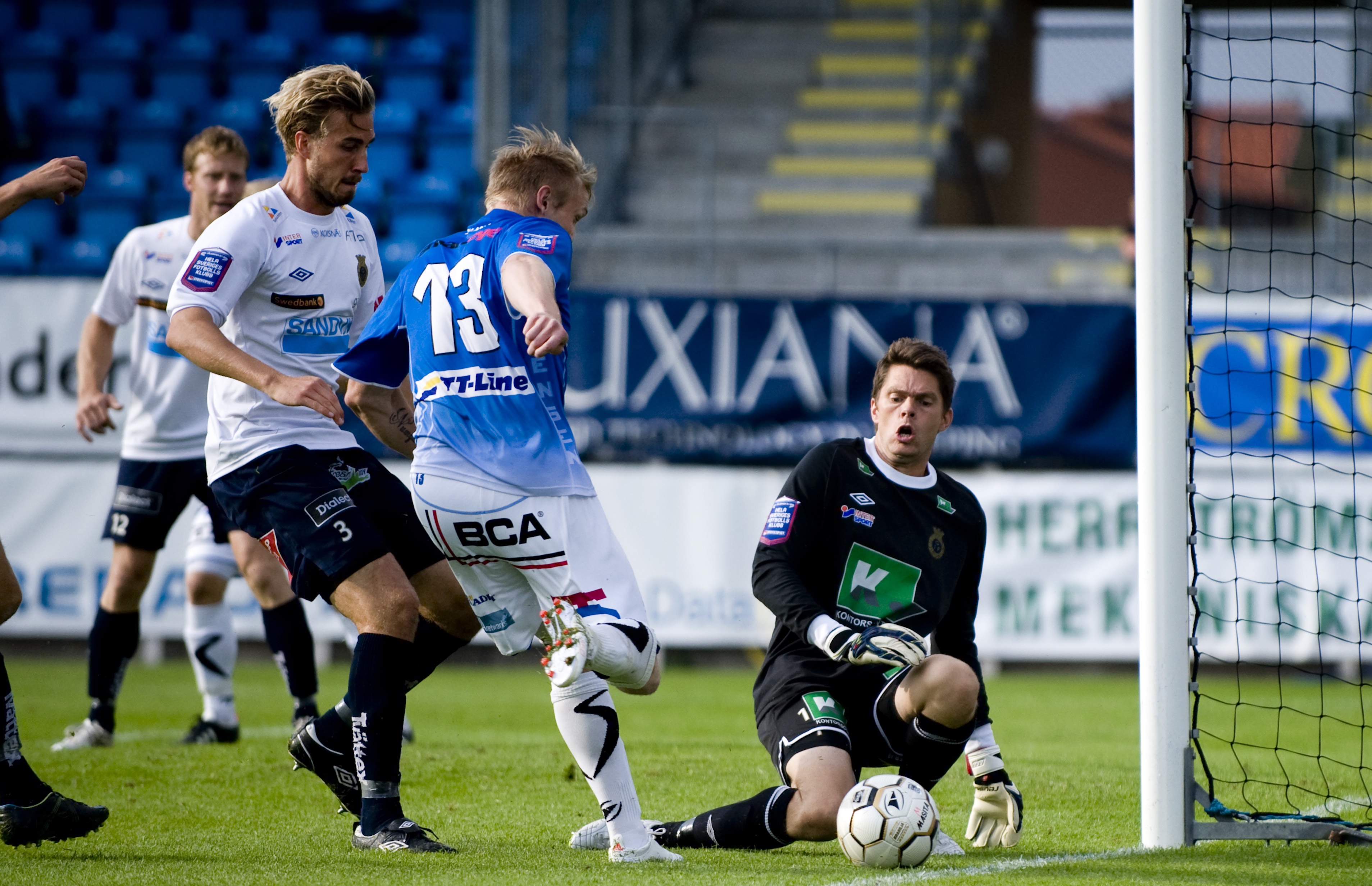 Ensamme anfallaren Fredrik Jensen satte 1-0 för sitt Trelleborg.