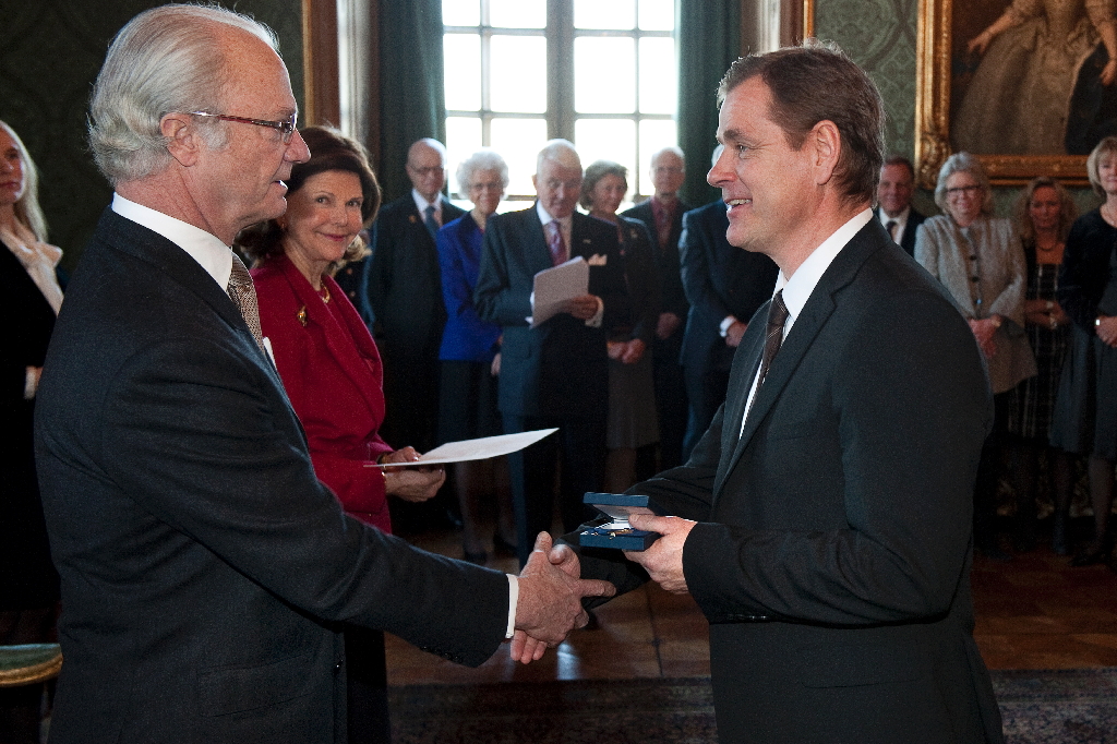 Den första februari i år mottog Håkan H M Konungens medalj, 8:e storleken i högblått band.