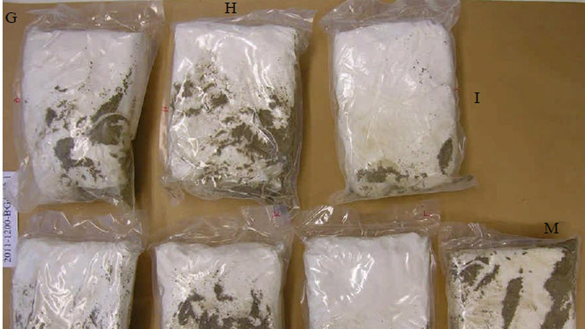 Polisen beslagtog 2,3 kilo amfetamin.