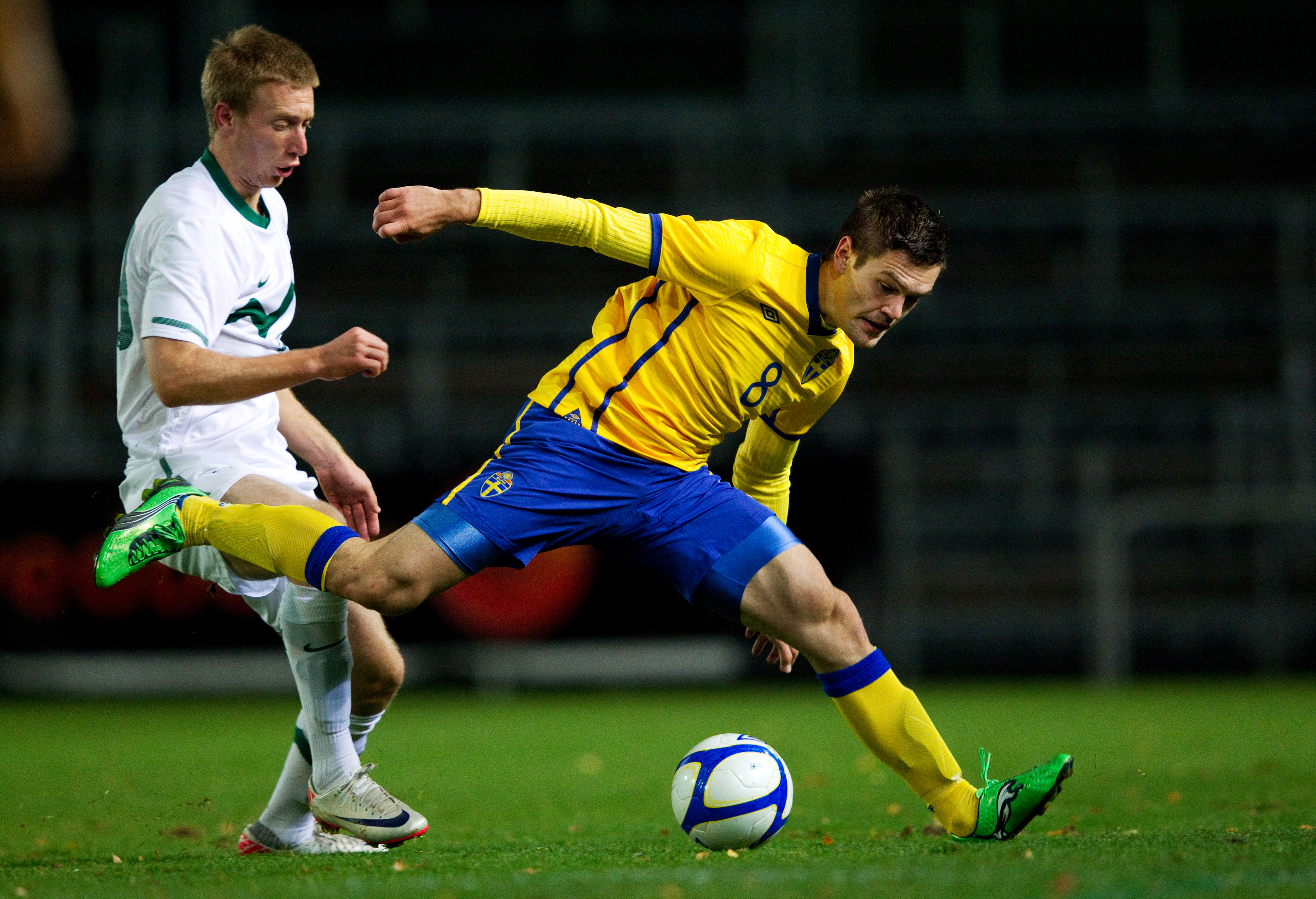 Malmö FF:s Ivo Pekalski, som spelat U21-landskamper för Sverige men även har polskt medborgarskap, hoppas på premiärseger.