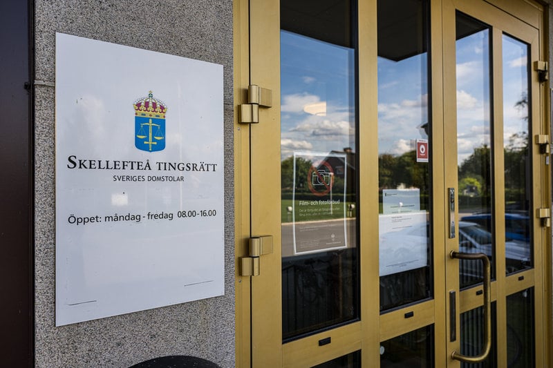 Skellefteå tingsrätt dömer mannen i 20-årsåldern till dagsböter för olaga hot och ofredande. Foto: Magnus Lejhall/TT