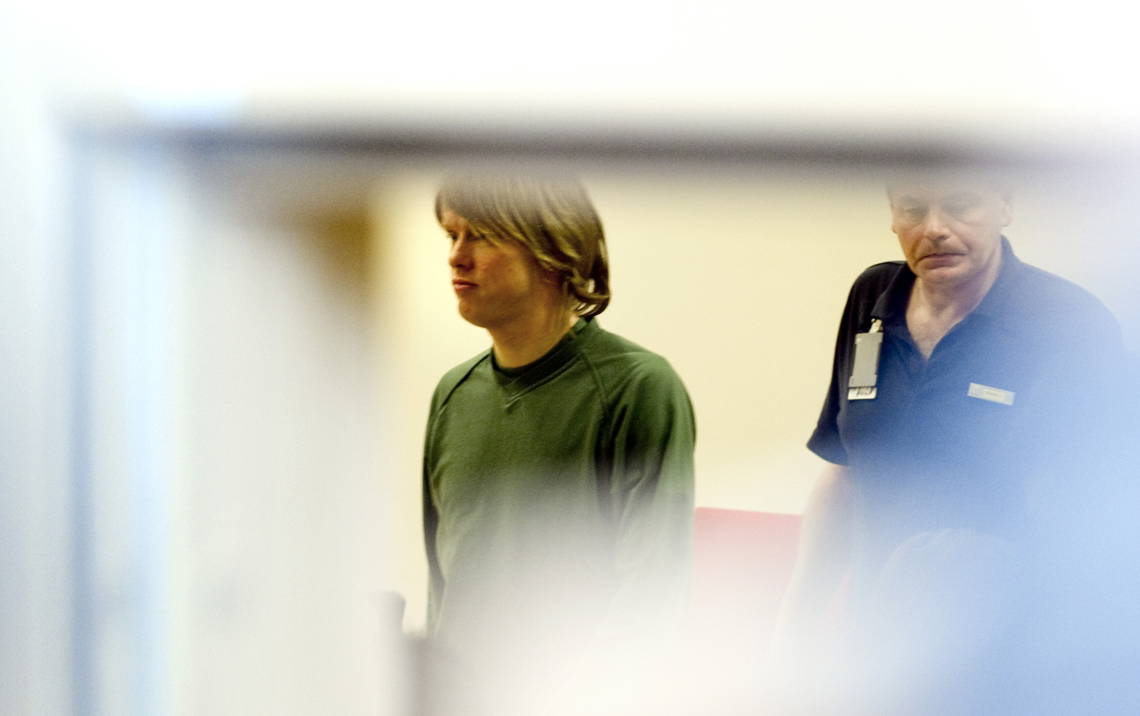 Mats Alm släppte en bomb under rättegången i dag: Han har funderat på ett erkänna mordet.