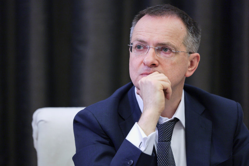 Vladimir Putins trotjänare Vladimir Medinskij, nygammal ledare för den ryska förhandlingsdelegationen. Bild tagen i juni 2025.