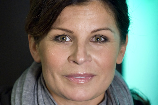 Carola Häggkvist, Kicken