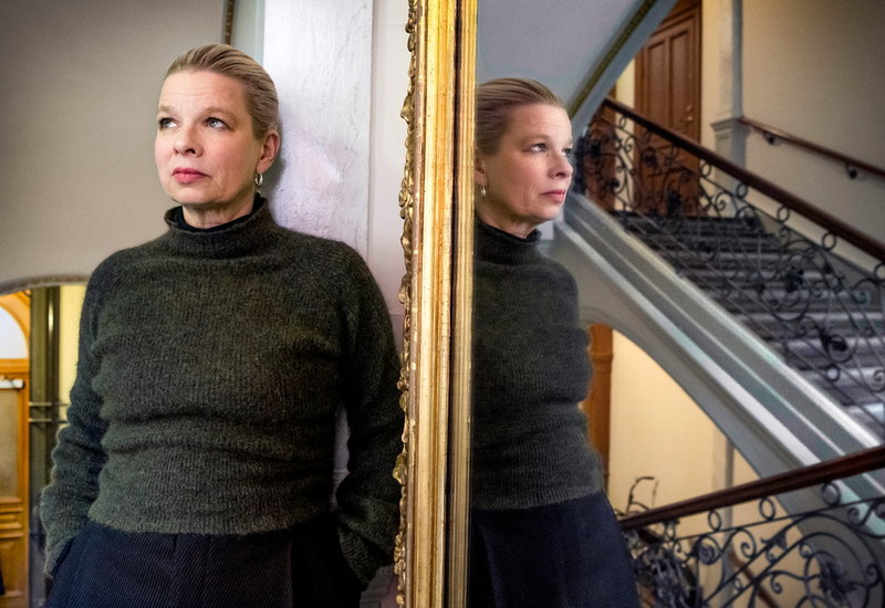 Linn Ullmann hittade aldrig fotografiet som hon beskriver i boken. 'Jag ville börja med bilden. Jag tänkte att det hade varit fint, men det var nog bättre att skriva i den där lilla vita fläcken som försvinnandet och glömskan är', säger hon.
