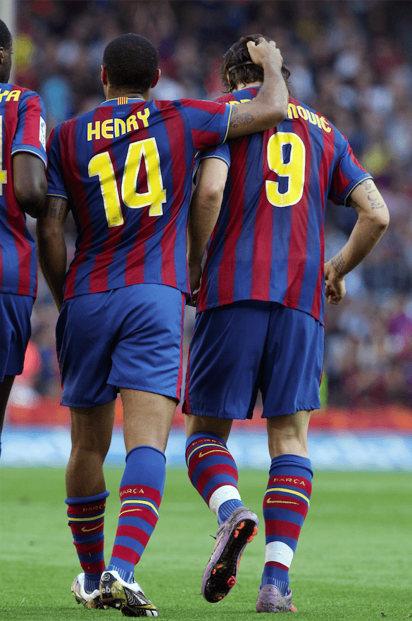 Efter Inter begav han sig till Barcelona. Han blev däremot bara kvar där i ett år, efter att ha bråkat med tränaren Pep Guardiola. Efter Inter begav han sig till Barcelona. Han blev däremot bara kvar där i ett år, efter att ha bråkat med tränaren Pep Guardiola.