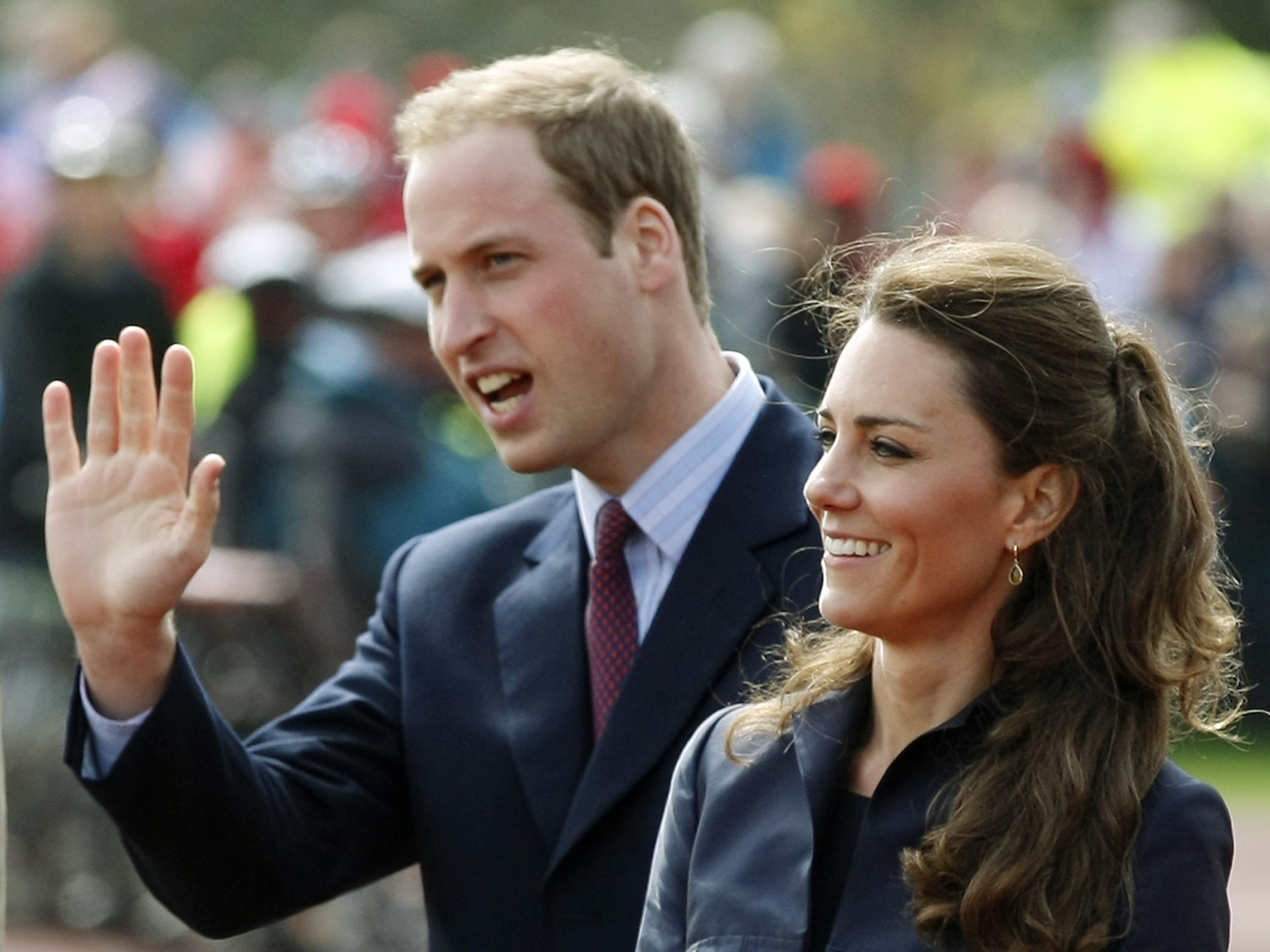 Prins William och Kate Middletons bröllopsdag kan bli förstörd av kravaller.