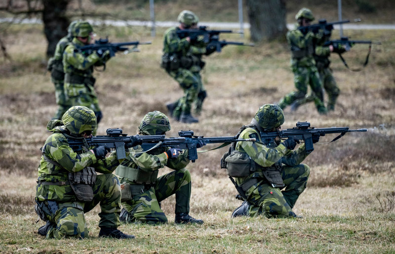 Uniformen skapar en känsla av att vi tillhör samma kollektiv och har ett gemensamt mål. Arkivbild.