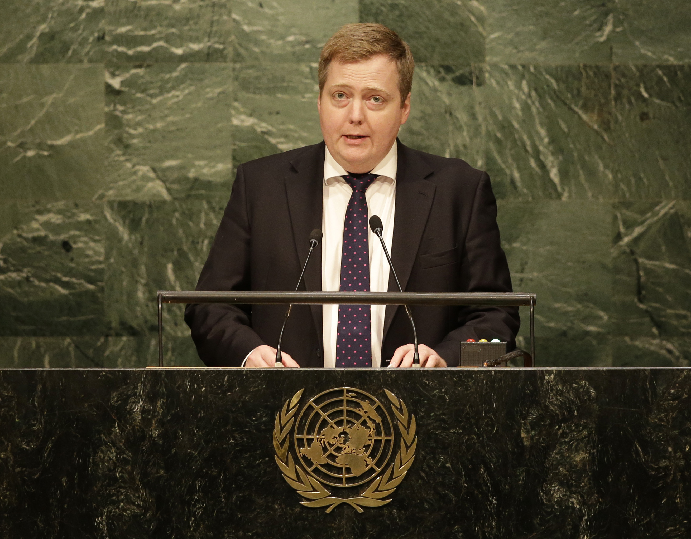 Islands premiärminister Sigmundur Gunnlaugsson​ fick avgå.