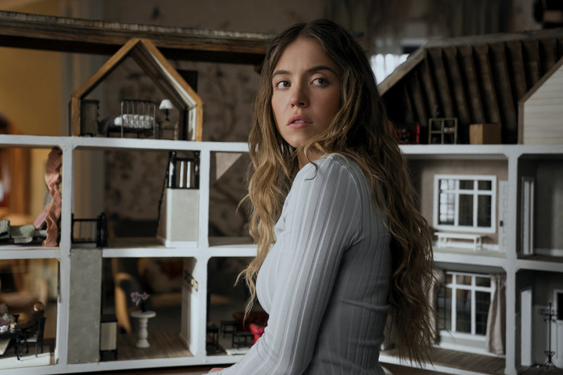Sydney Sweeney spelar Millie Calloway i "The housemaid".