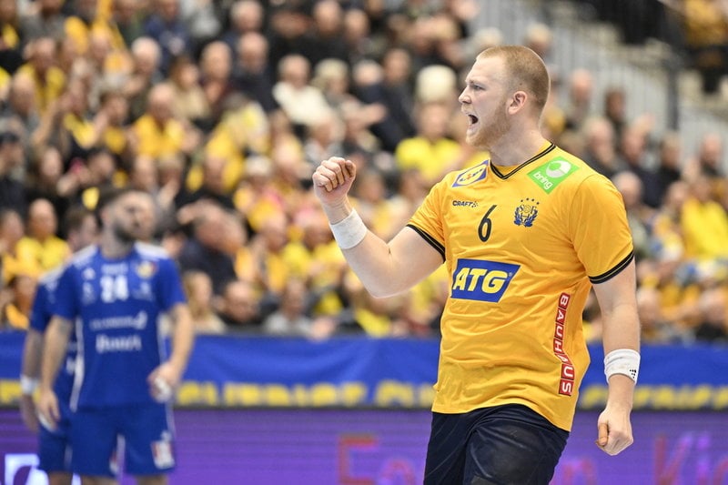Felix Möller är en av mittsexorna i Sveriges VM-trupp.