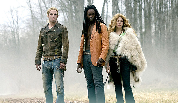 James, Laurent och Victoria som spelades av Rachelle Lefevre, Cam Gigandet och Edi Gathegi? James, Laurent och Victoria som spelades av Rachelle Lefevre, Cam Gigandet och Edi Gathegi?
