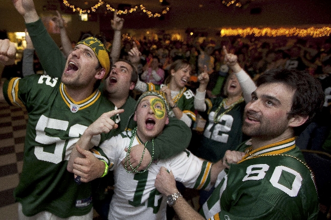Packersfansen firar segern. Packersfansen firar segern.