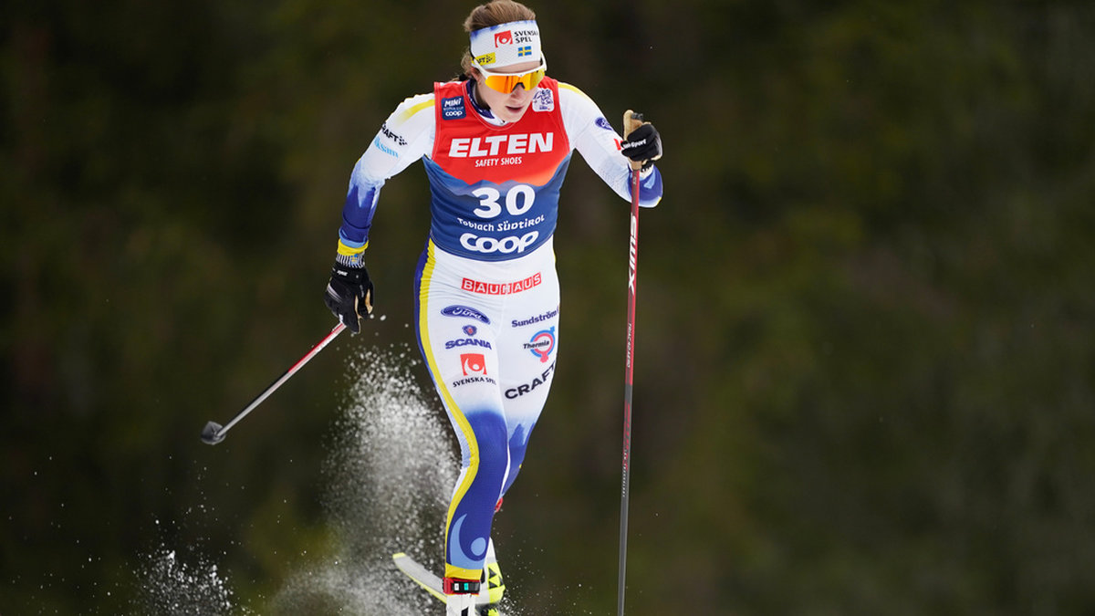Det går tungt för Ebba Andersson i Tour de Ski.
