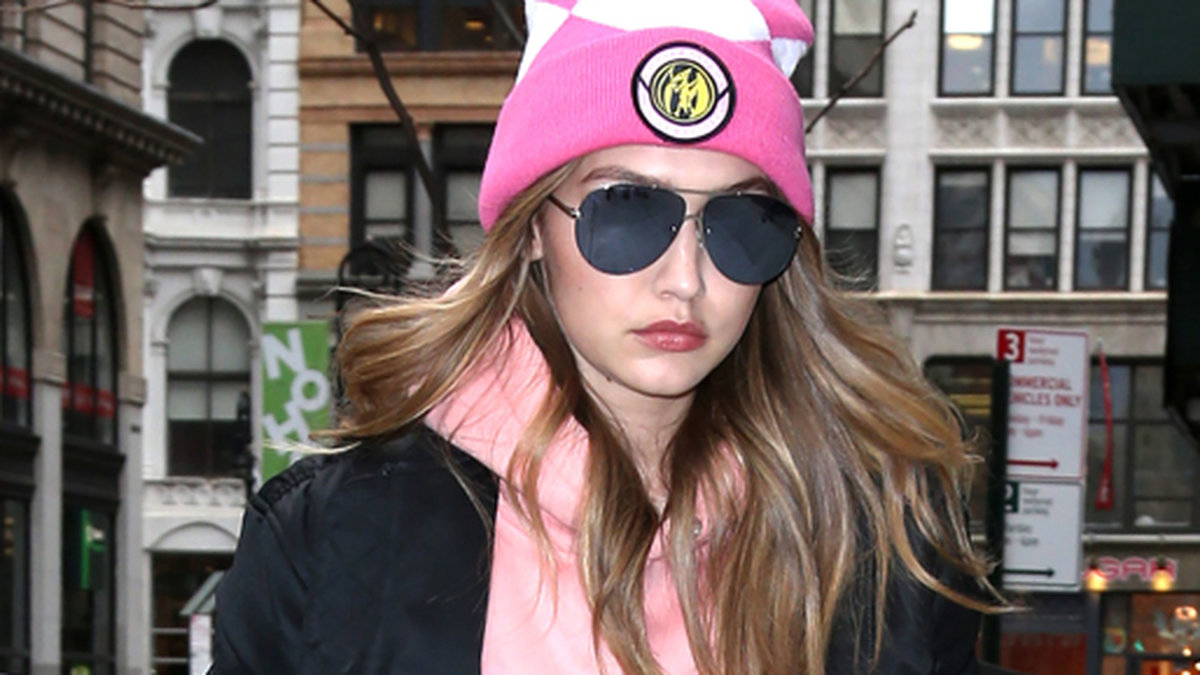 Gigi Hadid kör rosa i New York. 