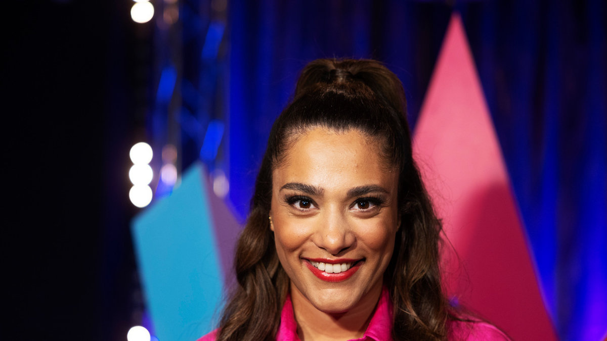 Farah Abadi får avslöja vilka som för 'douze points' från Sverige i Eurovision Song Contest.