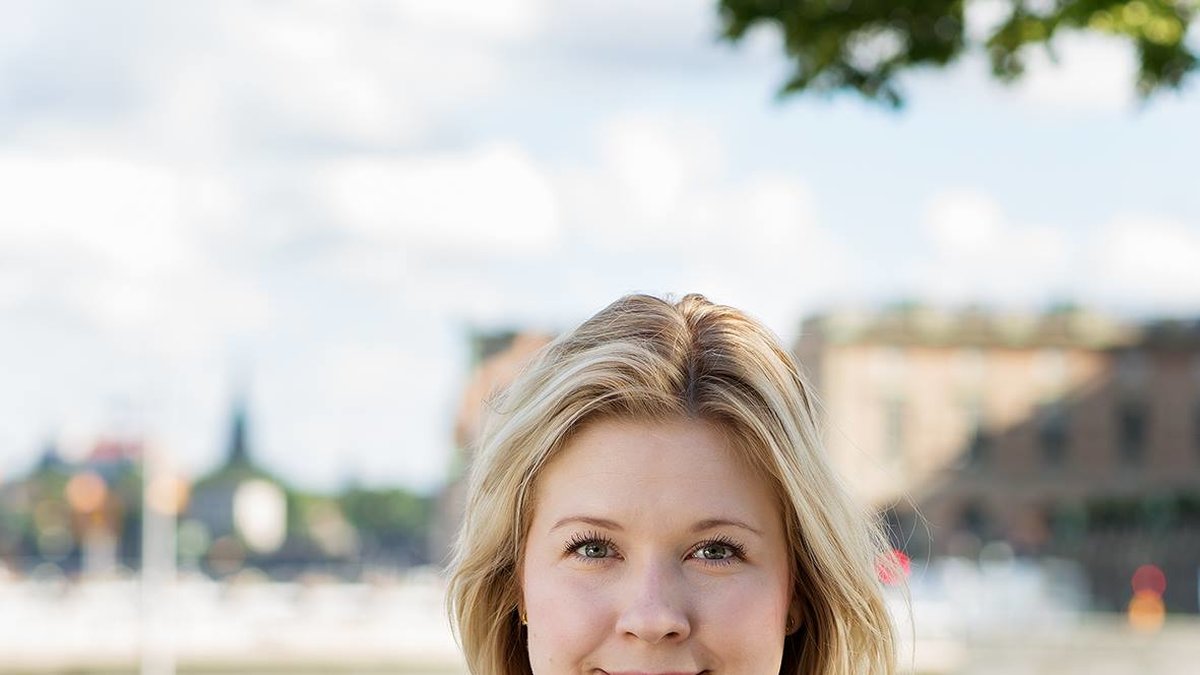 Andréa Ström (M)