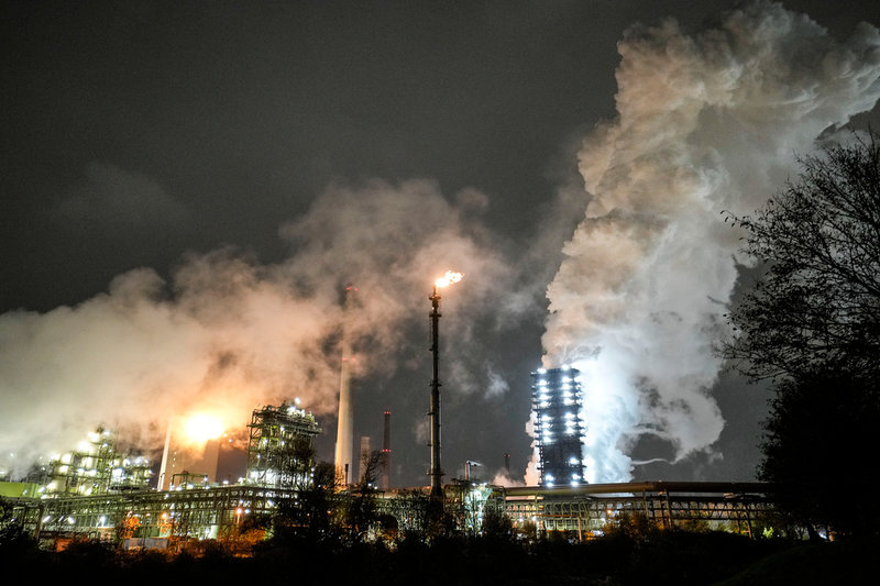 Koksverket Schwelgern hos tyska ståltillverkaren Thyssenkrupp är en stor utsläppare. Arkivbild. 