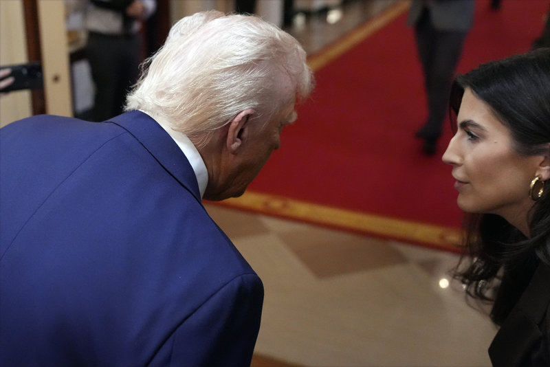 Trump och Collins har mötts många gånger tidigare. Foto: Alex Brandon/AP/TT