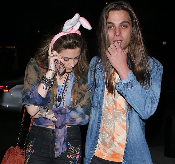 Paris Jackson och pojkvän Paris Jackson och pojkvän